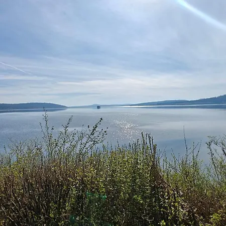 Loft Mit Weiherblick Im Fraenkischen Seenland Apartman *